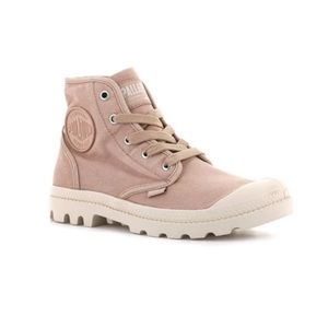 Palladium ‘Pampa Hi’ Boots in Rose Brick - Size 8